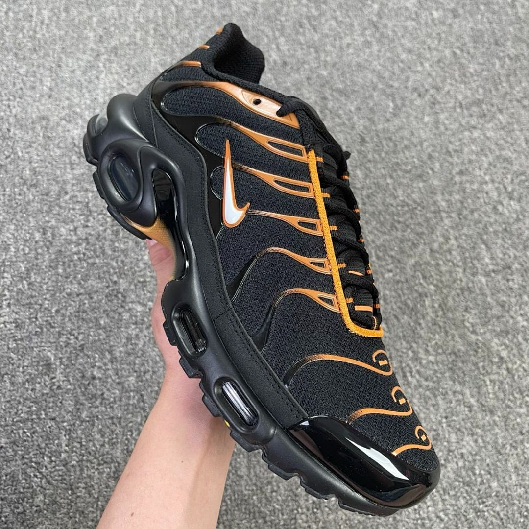 Nike Air Max Plus TN Black Metallic Copper