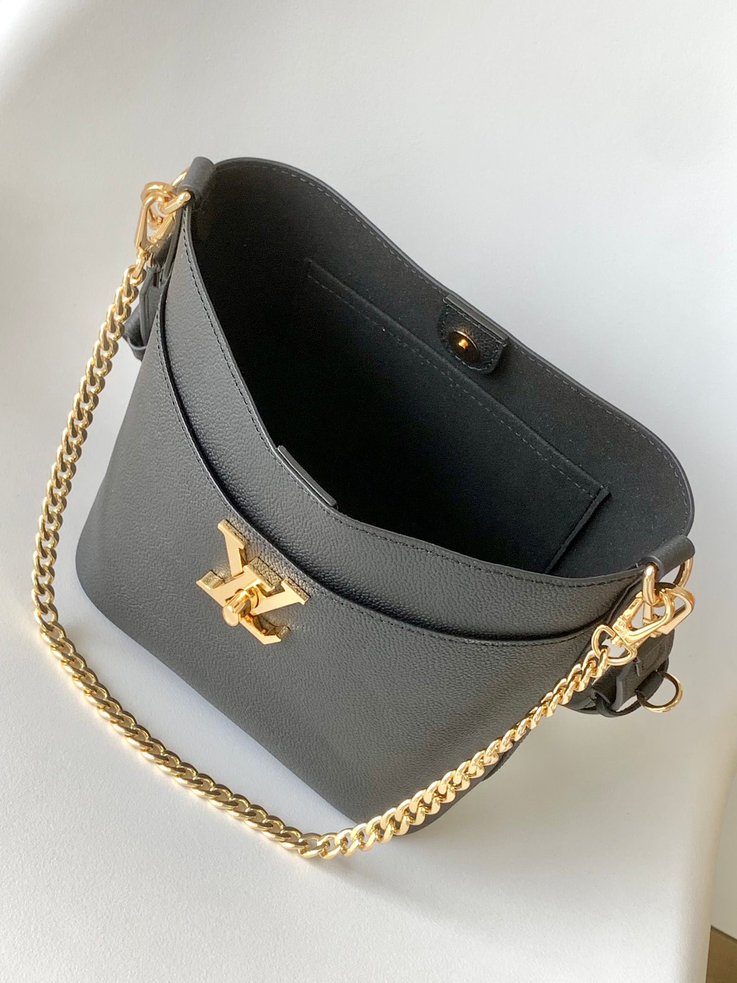 Louis Vuitton Lockme Bucket Bag Black Grained Calfskin Leather