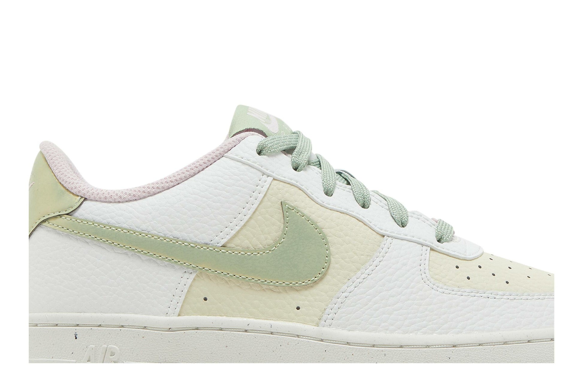 ( Grade School ) Nike Air Force 1 Low LV8 'Muted Green' DQ0360-100