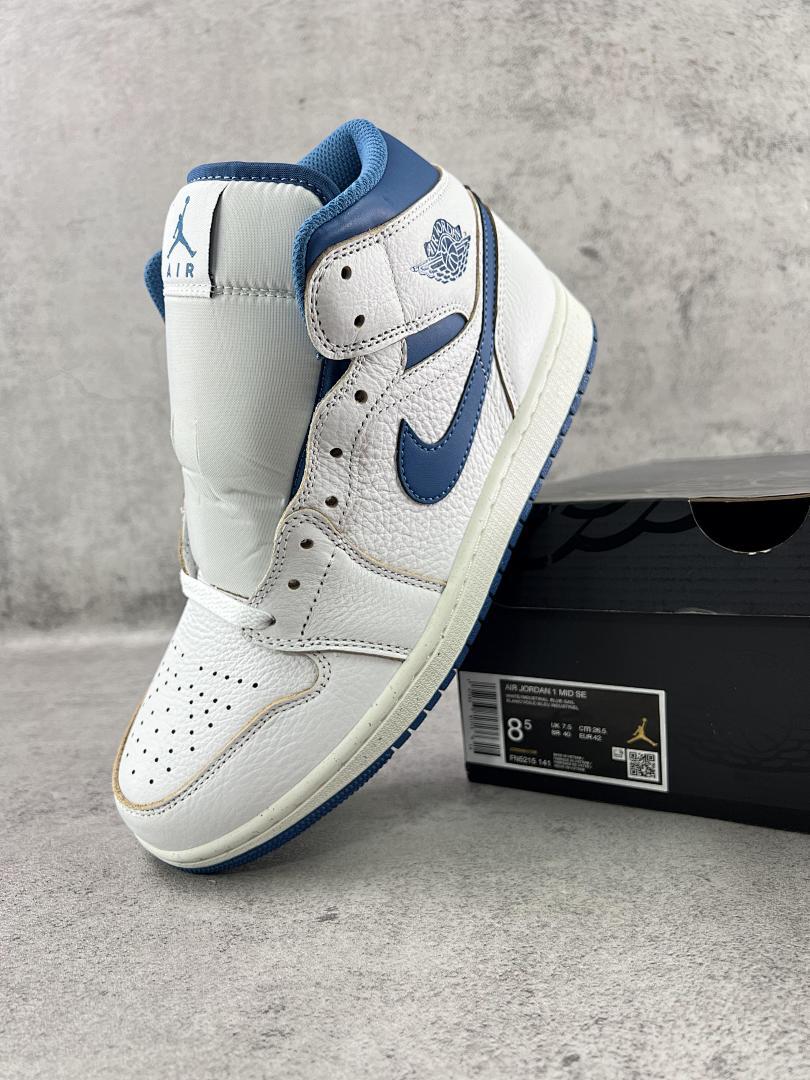Nike Air Jordan 1 Mid 'Armory Navy' White Navy Blue Tumbled Leather Sneakers Shoes 554724-411