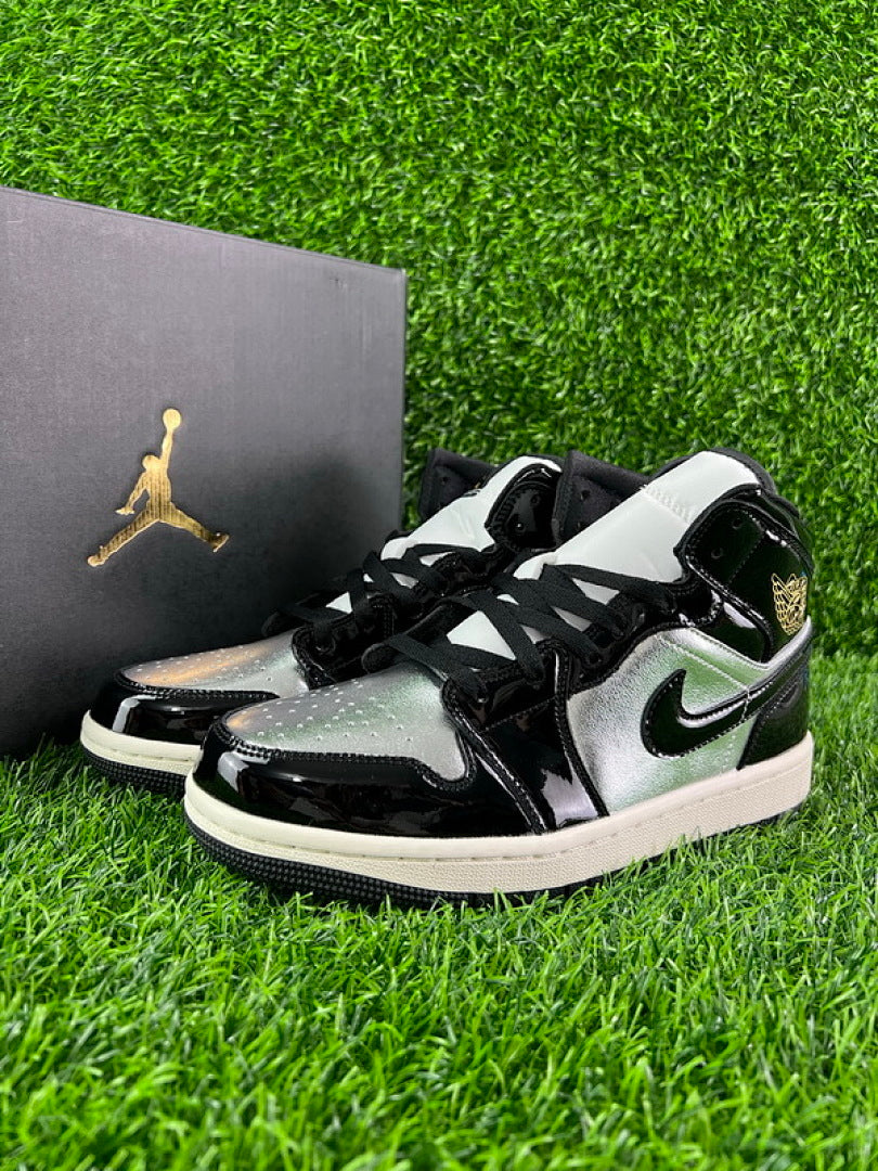 Nike Air Jordan 1 Mid GS Metallic Silver Black Patent Leather Gold Wings Youth Sneakers 554725-082