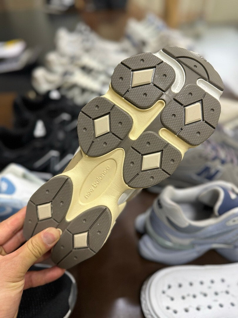 New Balance 9060 U9060FWB