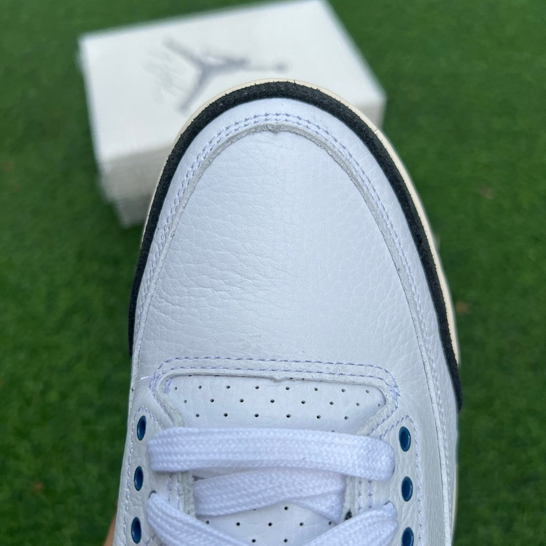 Air Jordan 3 "Frozen Moments" FN8405-001