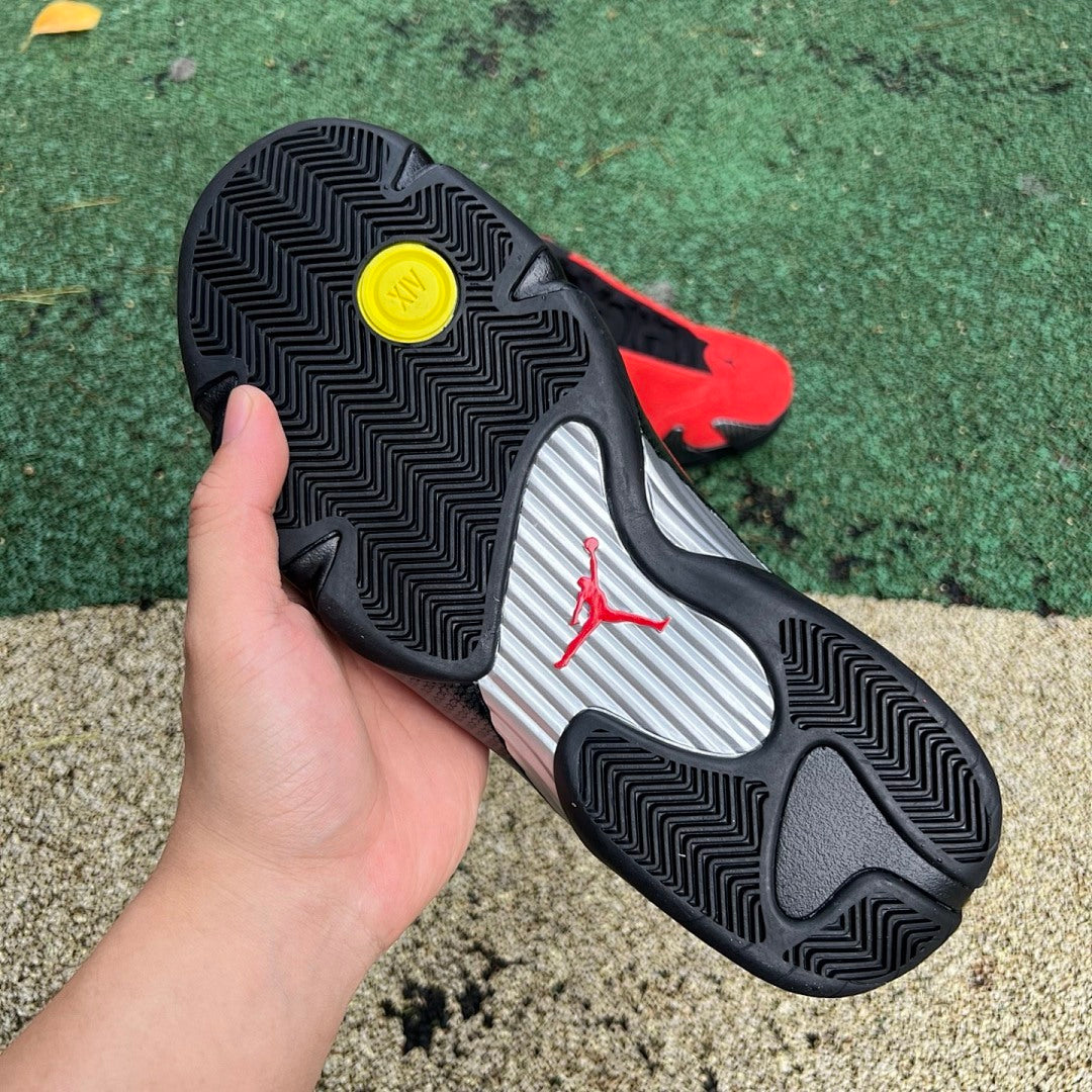 Air Jordan 14 Retro Ferrari Challenge Red Black Vibrant Yellow 654459-670