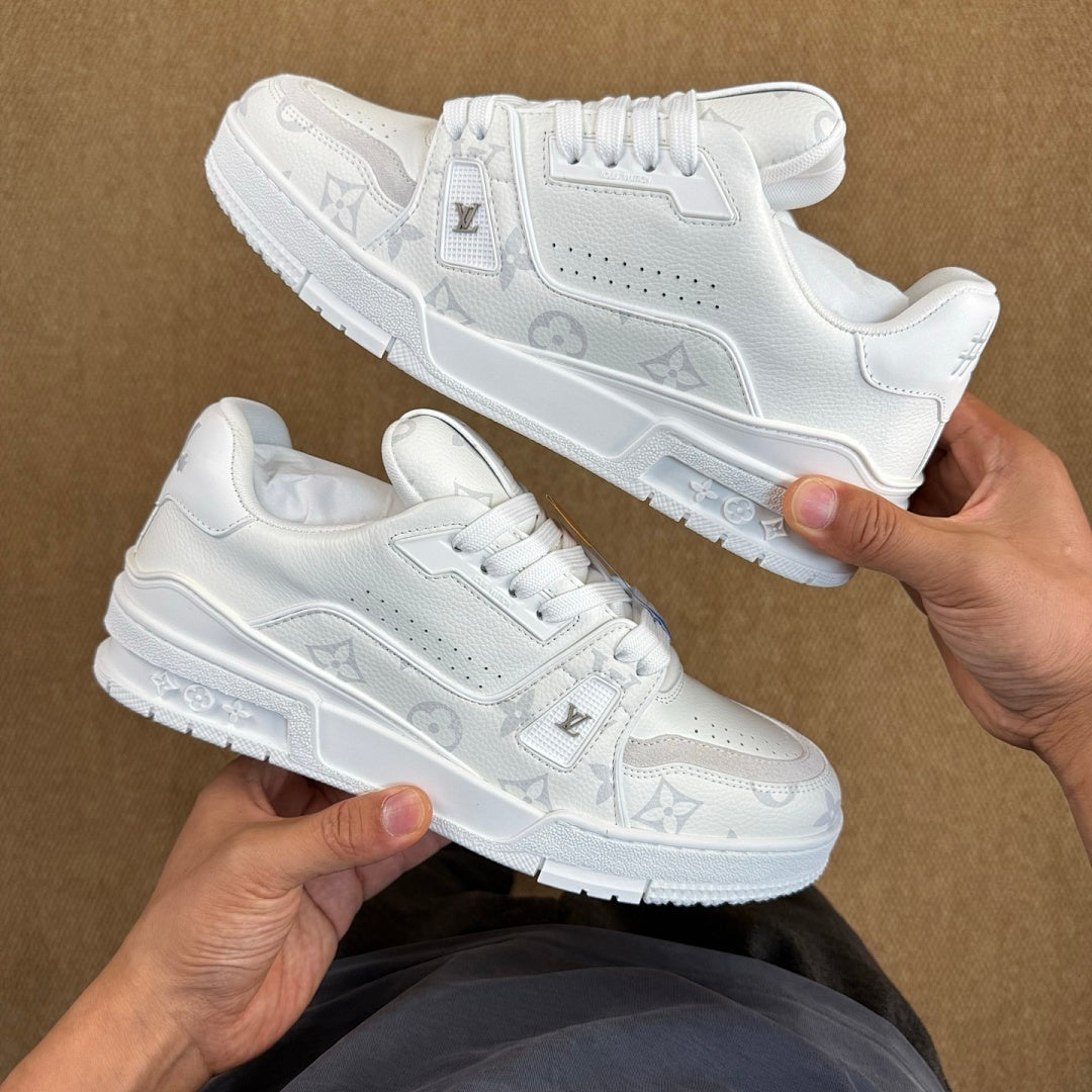 Louis Vuitton LV Trainer Sneaker 1A8WG5