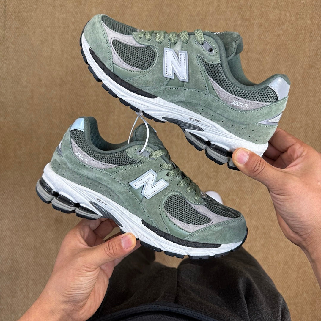 New Balance 2002R Dark Sage M2002RGF