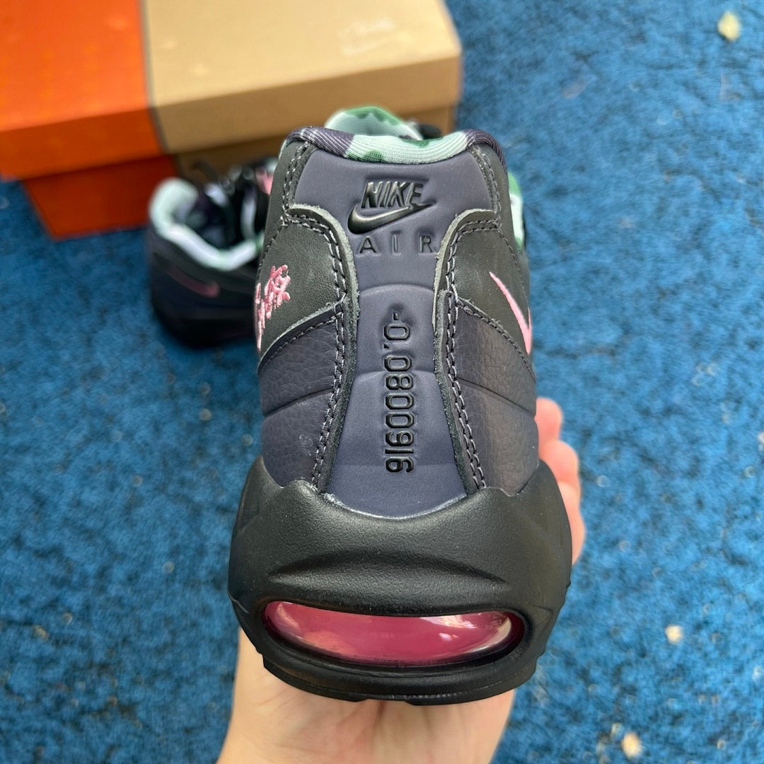 Corteiz x Nike Air Max 95 "Pink Beam" DR0589-001