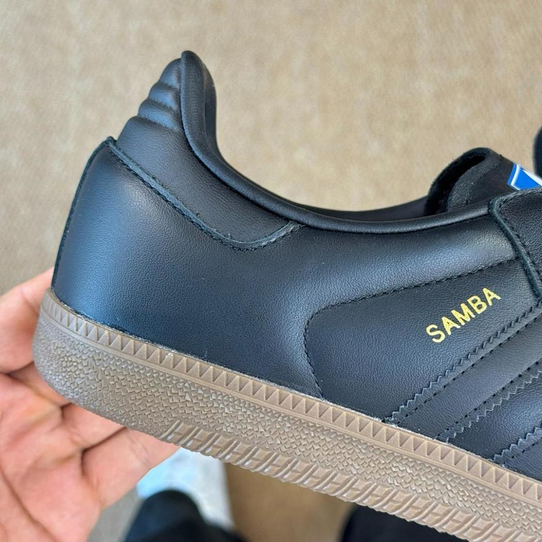 Adidas Samba OG Black Gum B75807