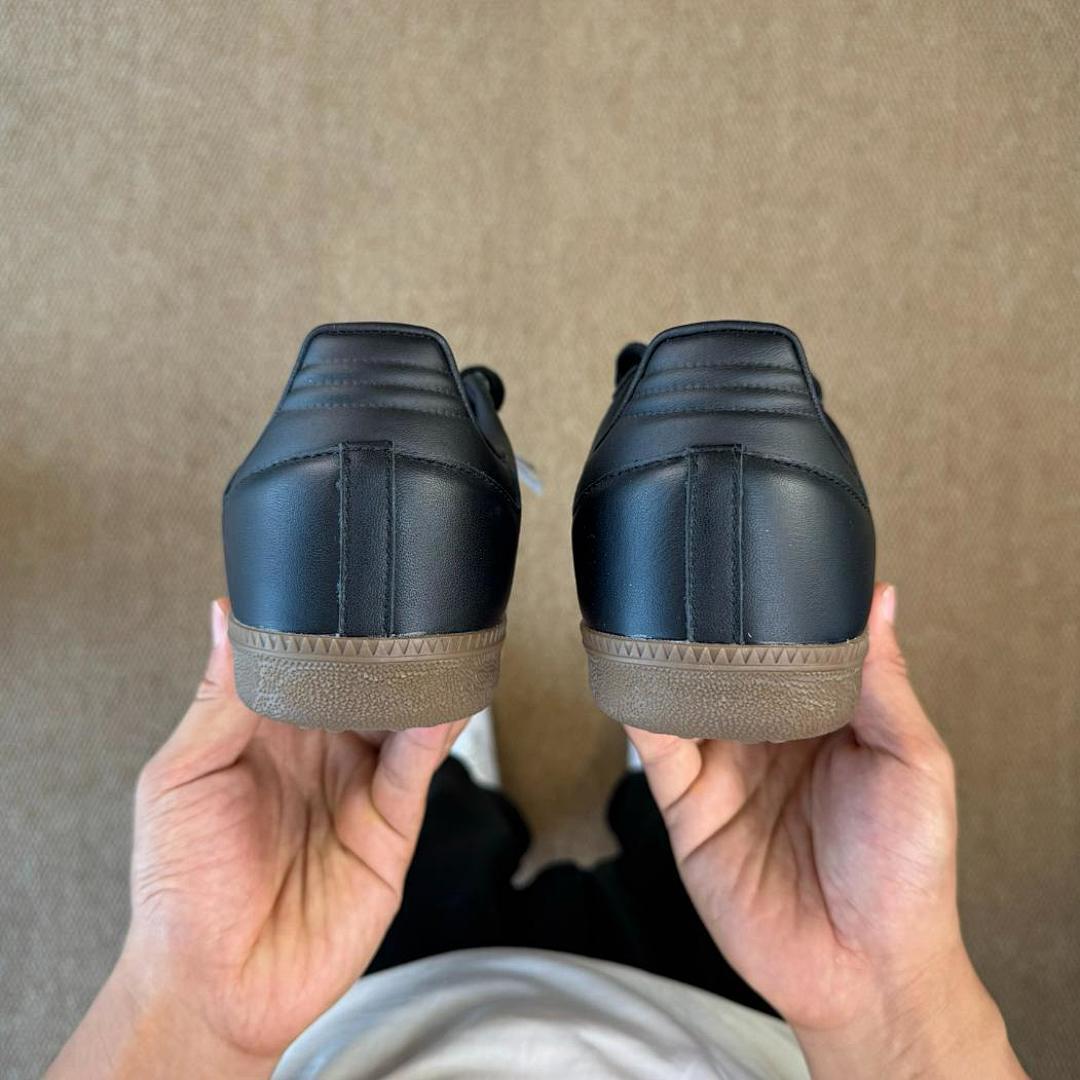 Adidas Samba OG Black Gum B75807