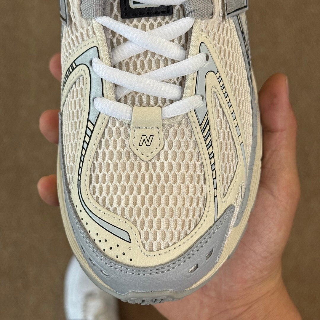 New Balance 1906R White Black M1906RCG