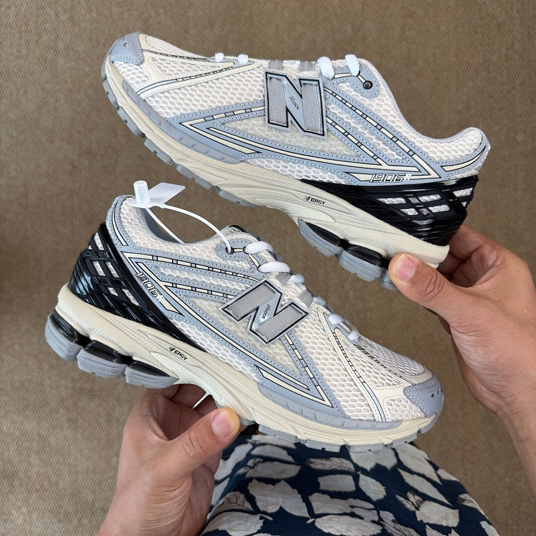 New Balance 1906R White Black M1906RCG