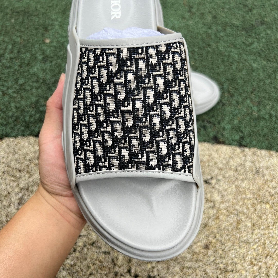 Dior Atlas Slide Sandal Grey Dior Oblique 3SA103ZLP_H800