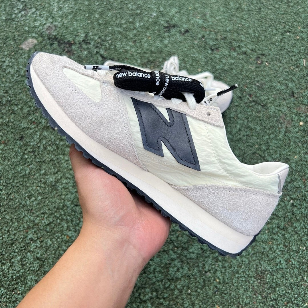New Balance 237 Cream Black MS237CB