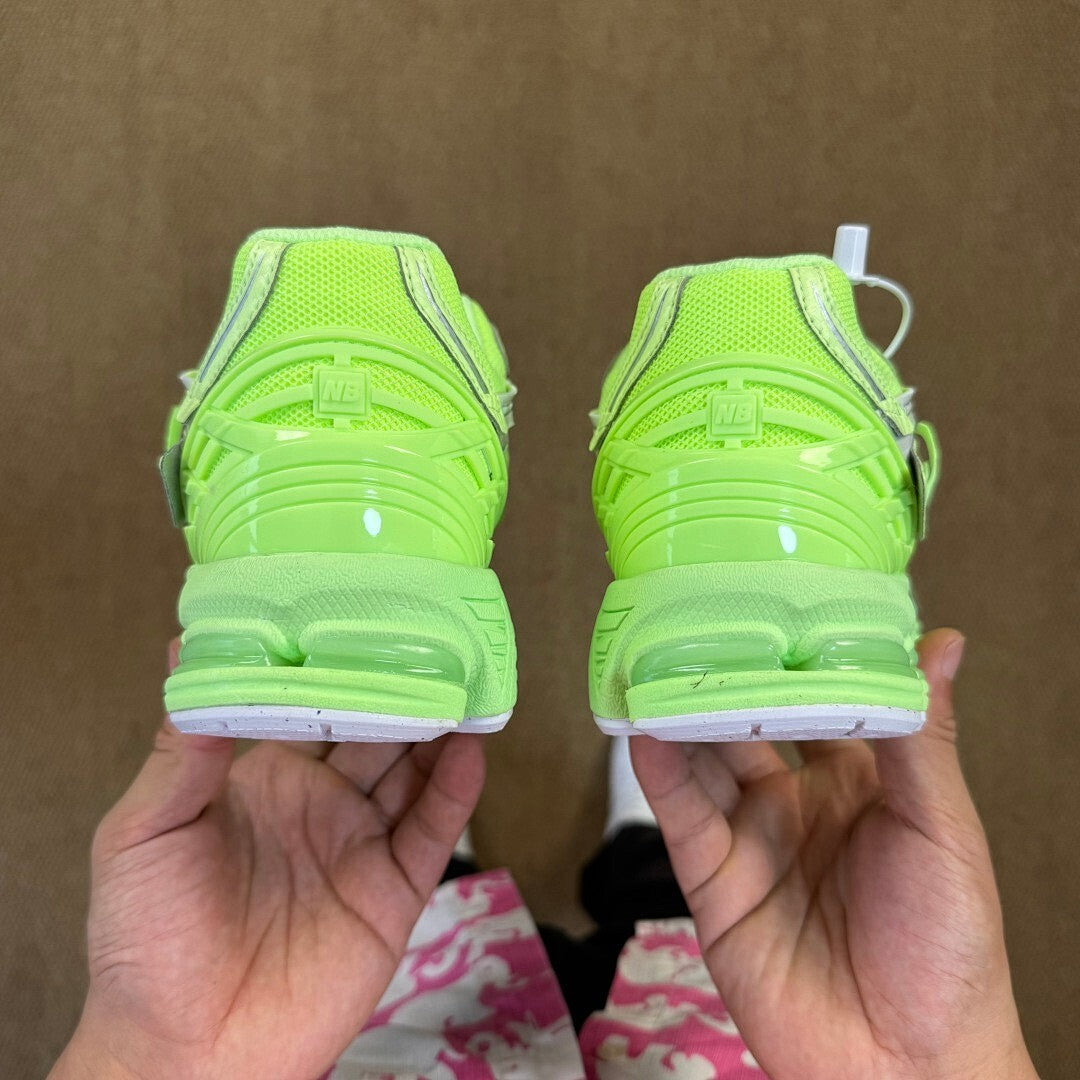 New Balance 1906R Bright Green M1906RGF