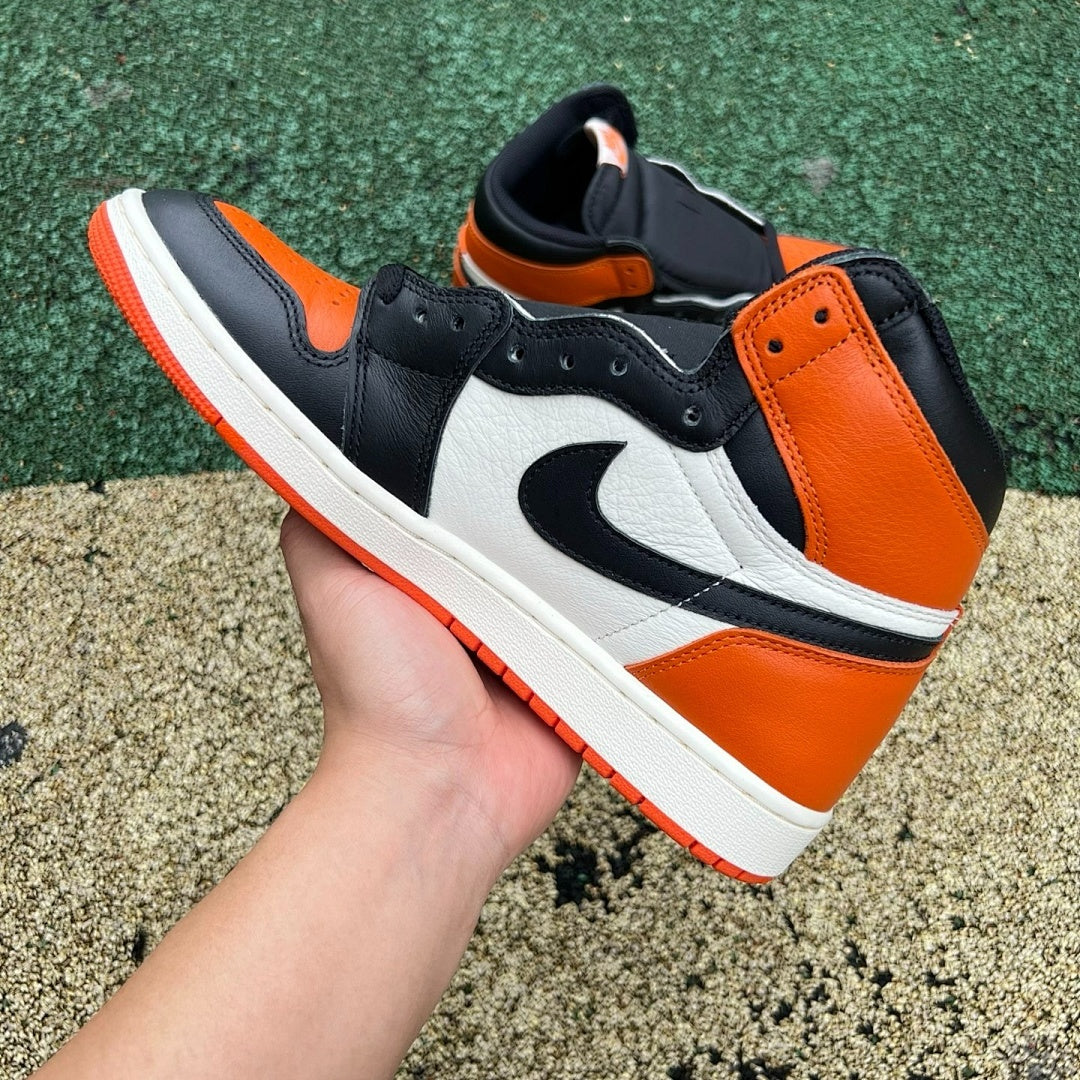 Nike Air Jordan 1 Retro High OG Shattered Backboard 3.0 555088-028