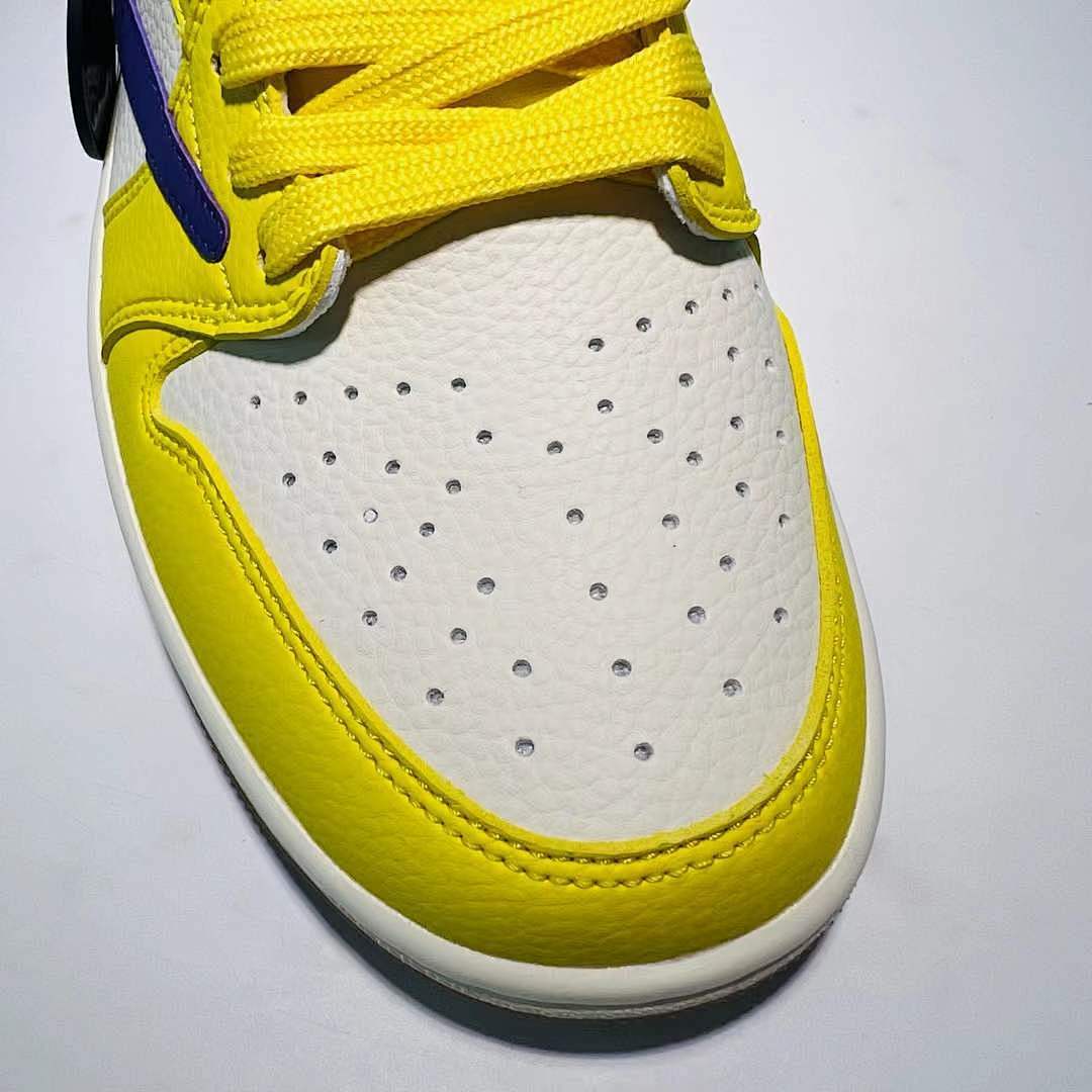 Nike Air Jordan 1 Low Travis Scott Cactus Jack Yellow Blue Reverse Swoosh
