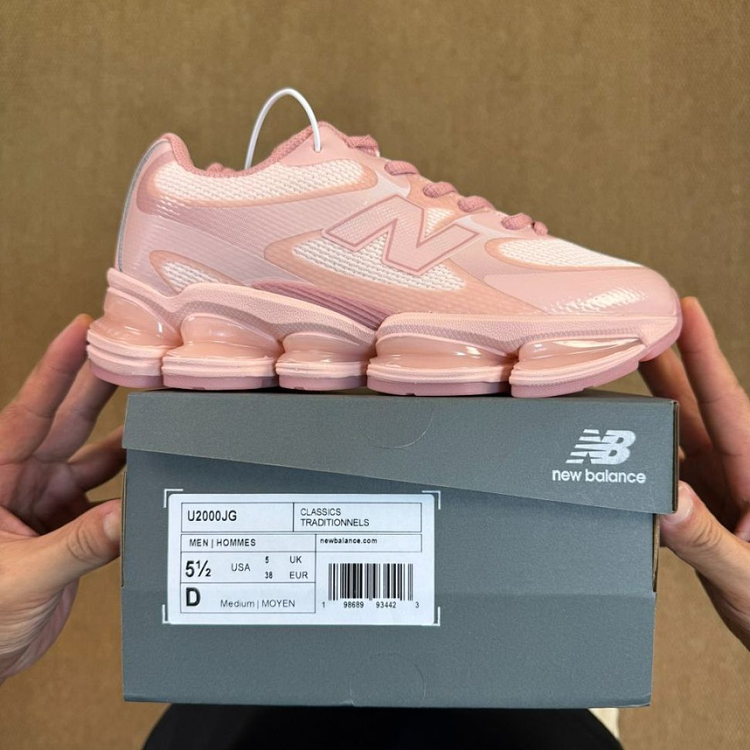 New Balance 1906R Pink Bubble Sole