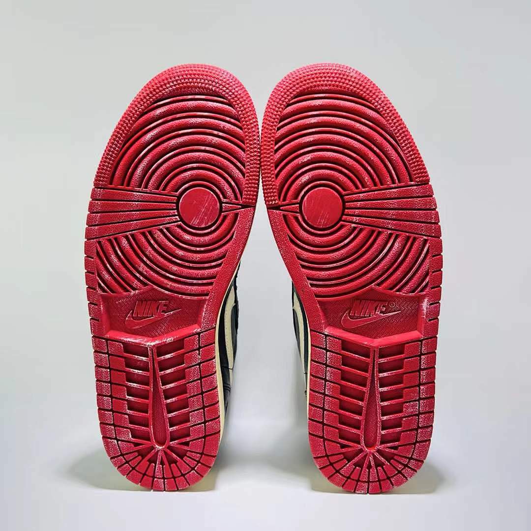 Air Jordan 1 Low SE Black Sail Gym Red Mini Swoosh Stitched Sneakers Air Jordan 1 Low SE 'Black/Sail/Gym Red'