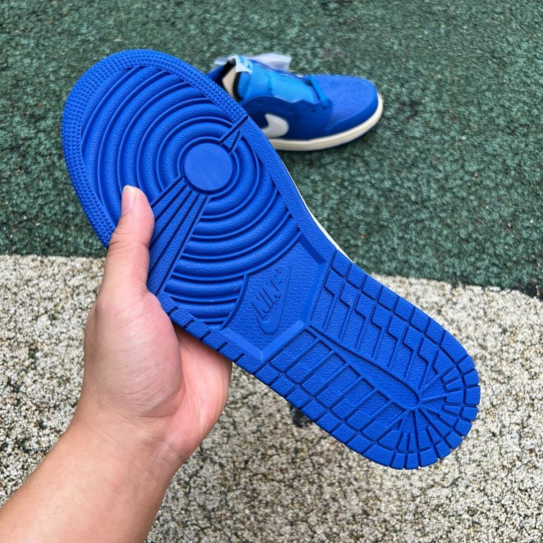 Travis Scott x fragment design x Air Jordan 1 Low OG 'Military Blue' Sample