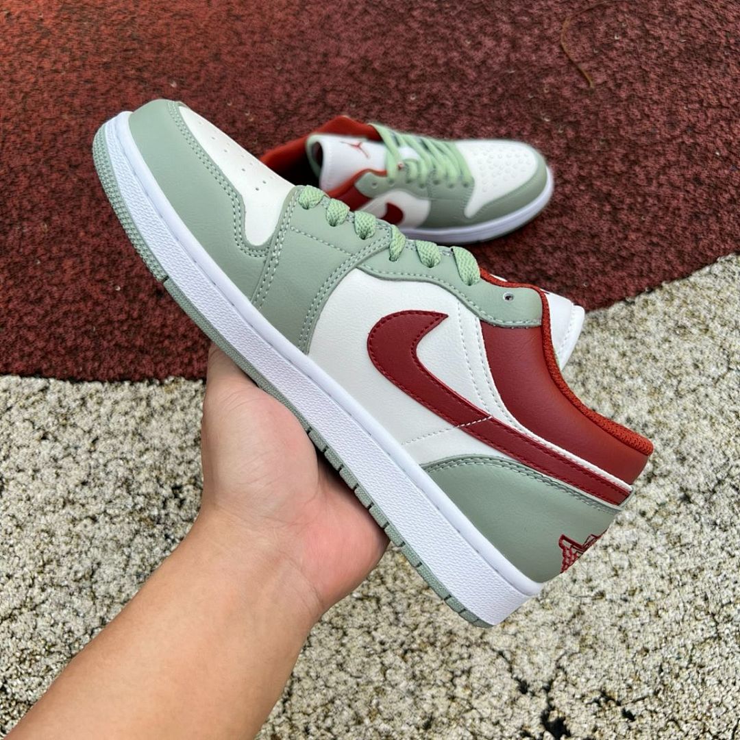Air Jordan 1 Low SE Craft 'Light Olive' DM9652-102