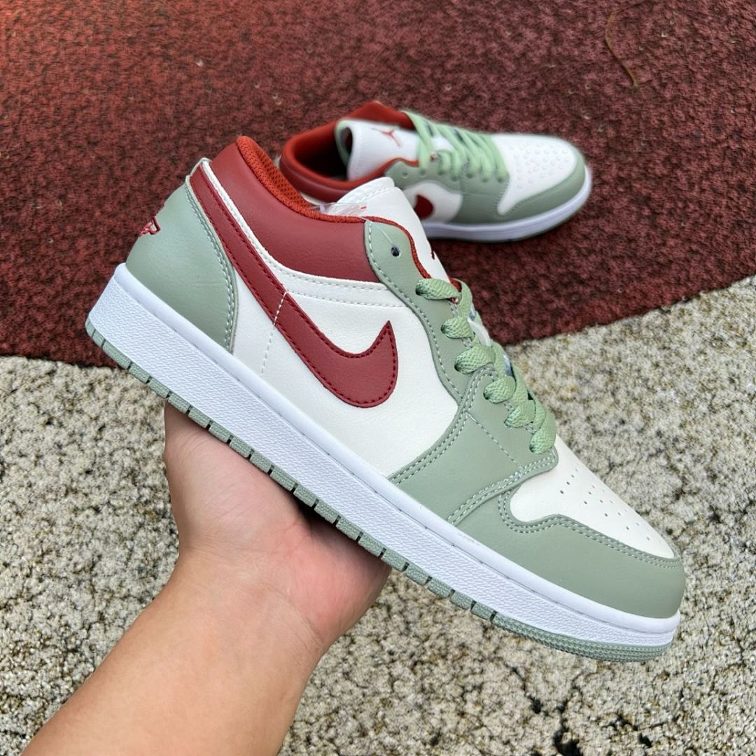 Air Jordan 1 Low SE Craft 'Light Olive' DM9652-102