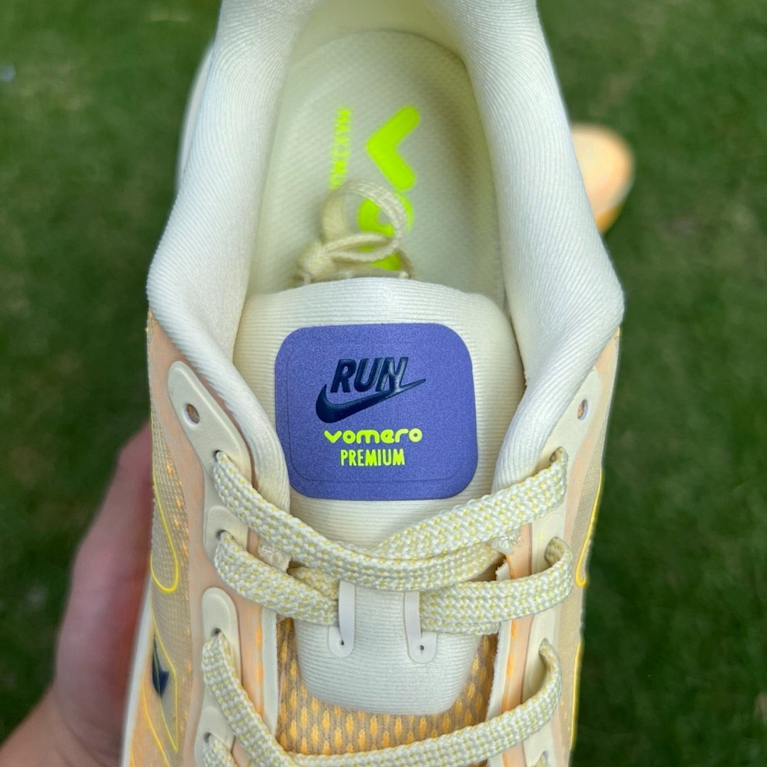 Nike Spark Flyknit FD6720-100