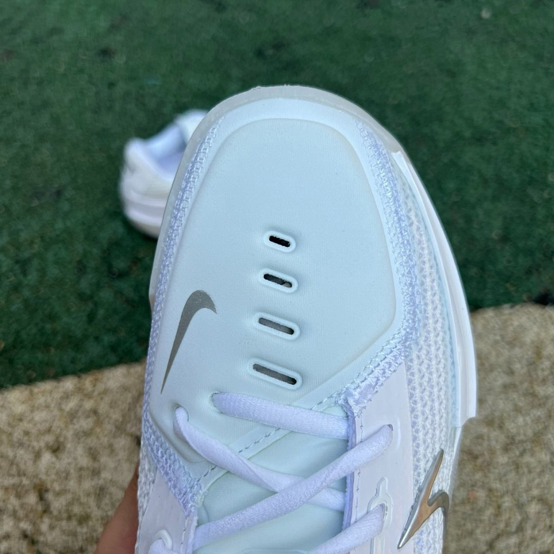 Nike ZoomX GT Cut 2 Summit White Metallic Silver DR5493-100