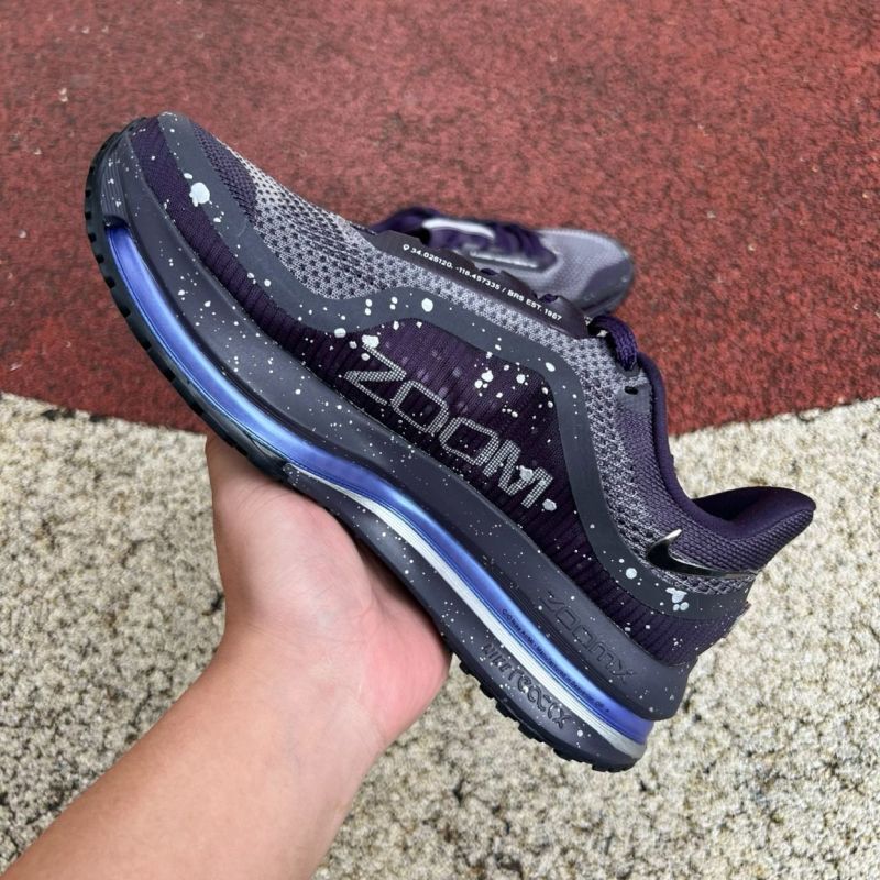 Nike Air Zoom Indigo Speckled Running Shoes with Metallic Silver Swoosh
