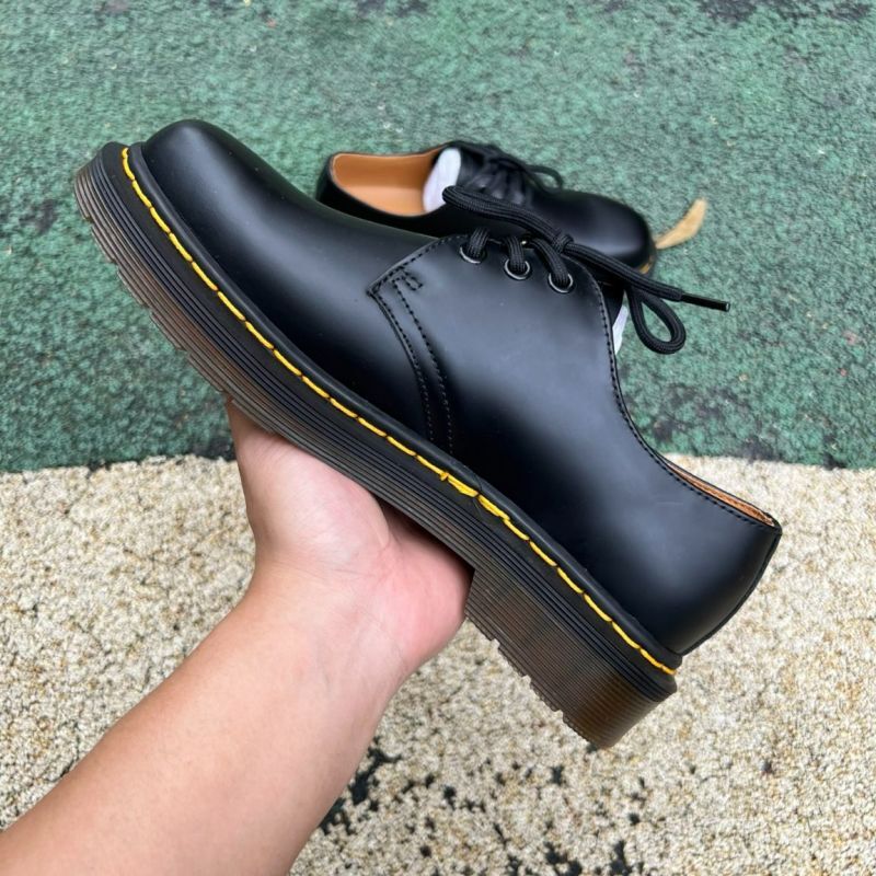 Dr. Martens 1461 Quad Smooth Leather Platform Shoes Black