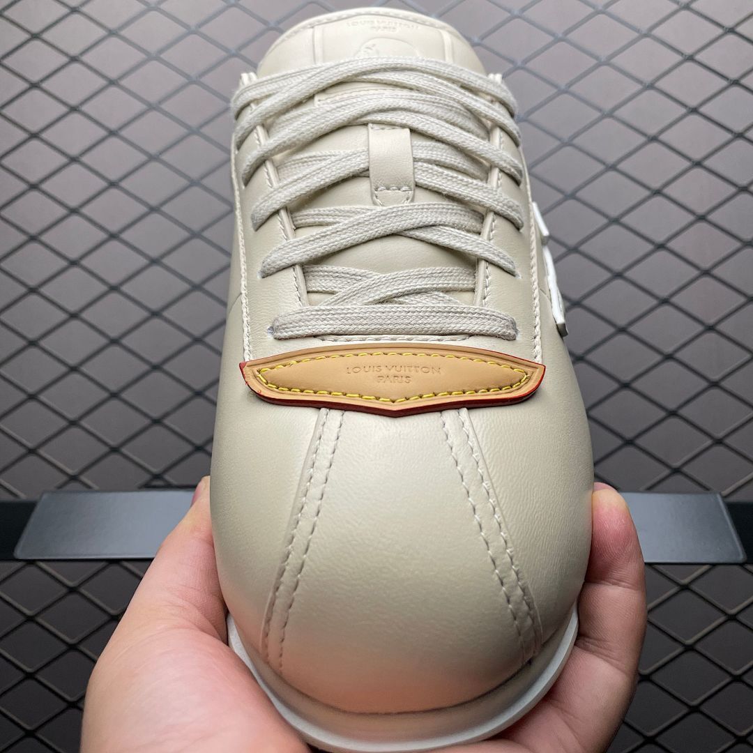 Louis Vuitton LV Trainer Runner Sneaker Beige 1AAN8N