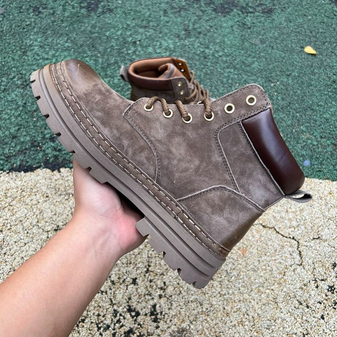 Timberland Men's Dark Brown Nubuck Waterproof Ankle Boots Stacked Lug Sole