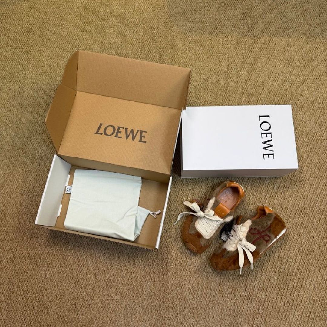 Loewe L.A. L Knot Furry Low-Top Sneakers Brown Ecru Red, Luxury Designer Trainers, Fluffy Shearling Shoes, Unisex