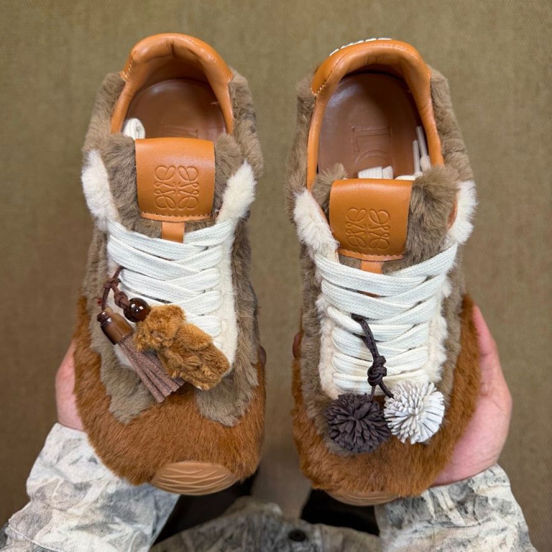 Loewe L.A. L Knot Furry Low-Top Sneakers Brown Ecru Red, Luxury Designer Trainers, Fluffy Shearling Shoes, Unisex