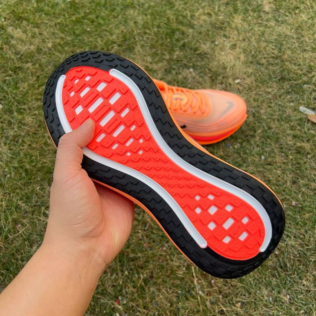 Nike ZoomX Invincible Run Flyknit 3 Men's Running Shoes - Total Orange / Bright Crimson / Obsidian - DV7659-800