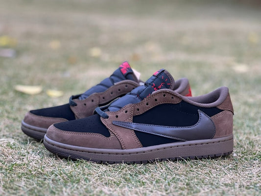 Travis Scott Air Jordan 1 Low Black Dark Mocha Reverse Swoosh