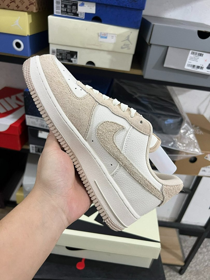 Nike Air Force 1 Low Fauna Brown Sail Light Gum Brown Shaggy Suede Leather Sneakers AF1 DV7584-100