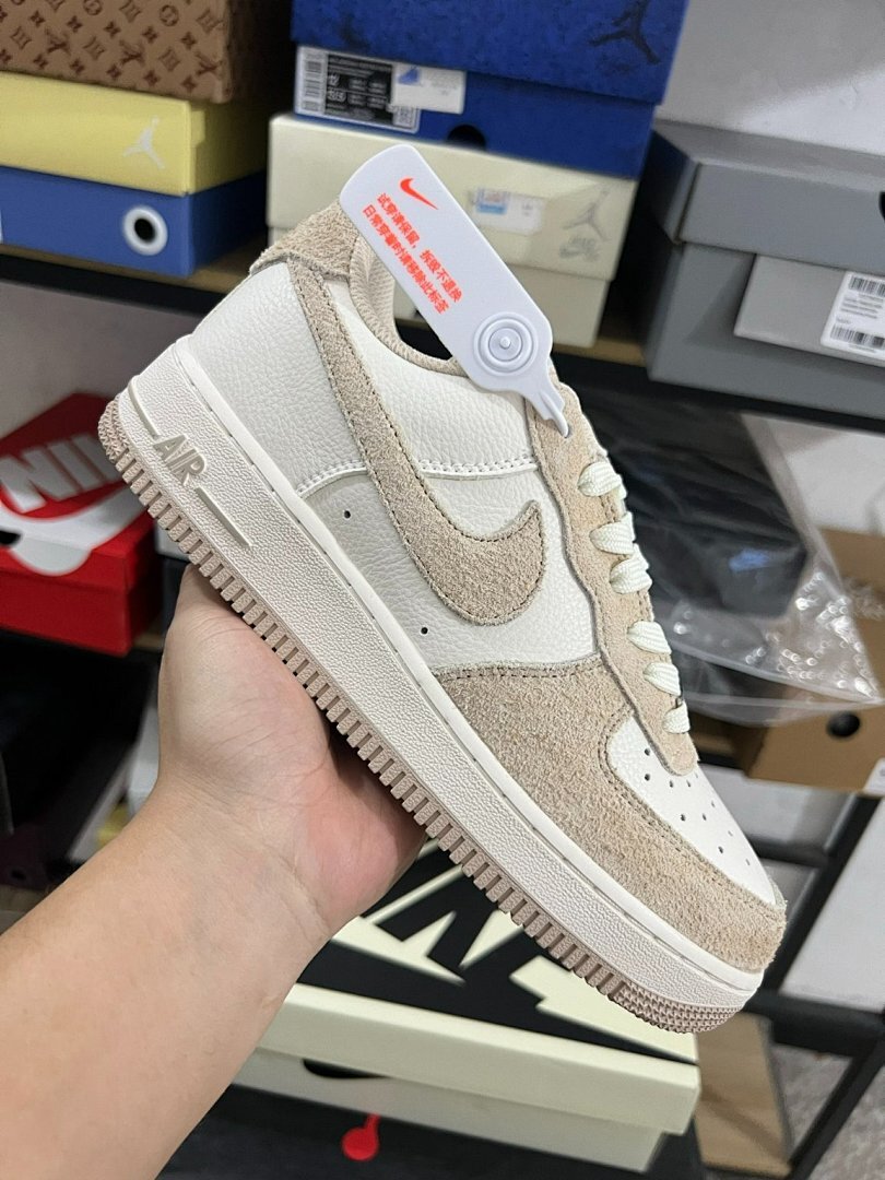 Nike Air Force 1 Low Fauna Brown Sail Light Gum Brown Shaggy Suede Leather Sneakers AF1 DV7584-100