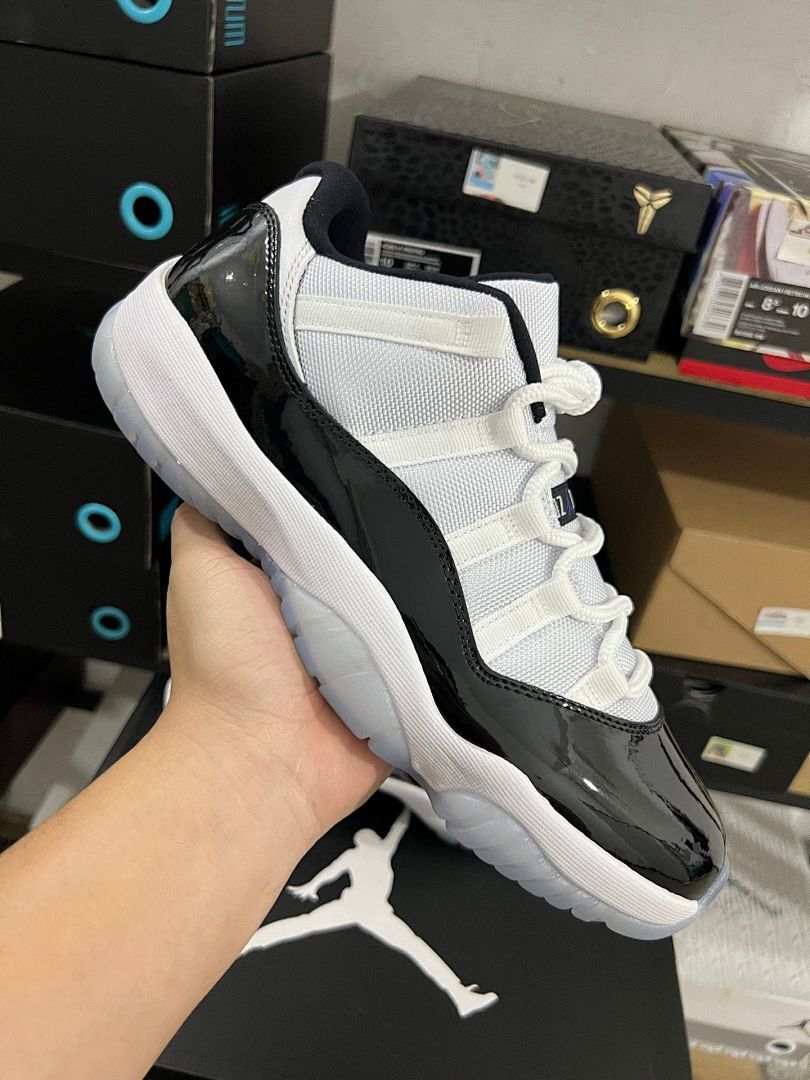 Air Jordan 11 Retro Low "Concord" Black White Men's Lifestyle Basketball Shoes 528895-153