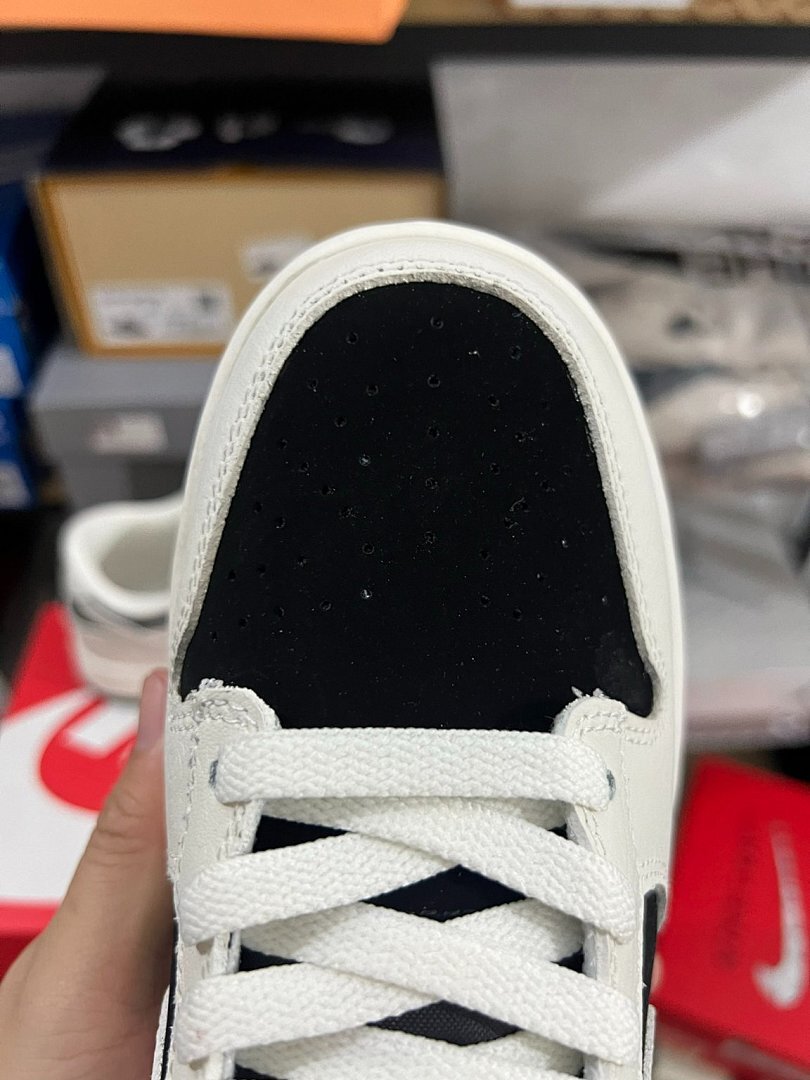 Nike Dunk Low SE Vintage Panda Black Sail Embossed Sneakers DX3197-001