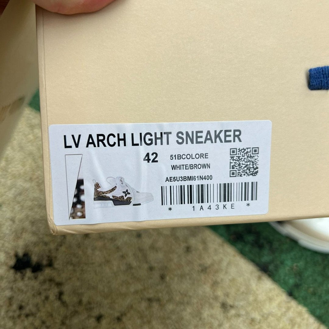 Louis Vuitton LV Trainer Sneaker White Beige Crystal Embellished Rhinestone Luxury Designer Shoes