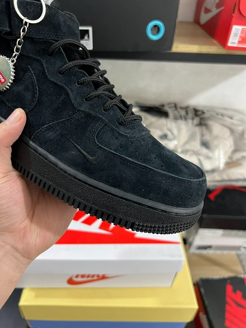 Nike Air Force 1 Mid Supreme Black Suede (2014) Men's Sneakers 645986-001