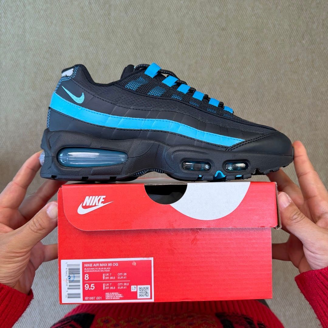 Nike Air Max 95 Black Hyper Royal Unisex Lifestyle Running Sneakers