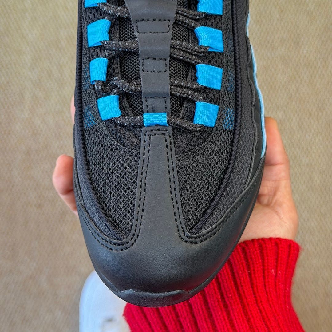 Nike Air Max 95 Black Hyper Royal Unisex Lifestyle Running Sneakers