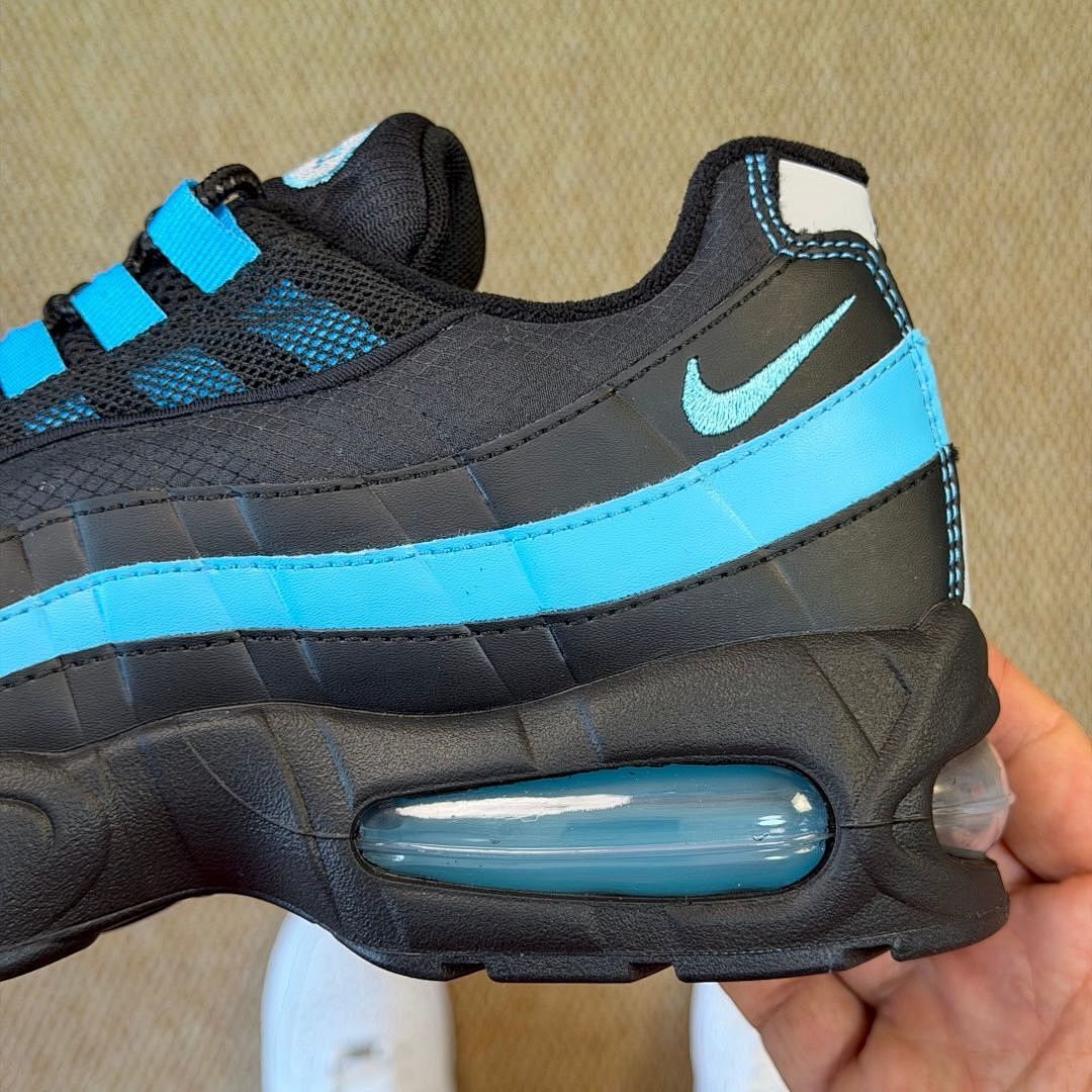 Nike Air Max 95 Black Hyper Royal Unisex Lifestyle Running Sneakers