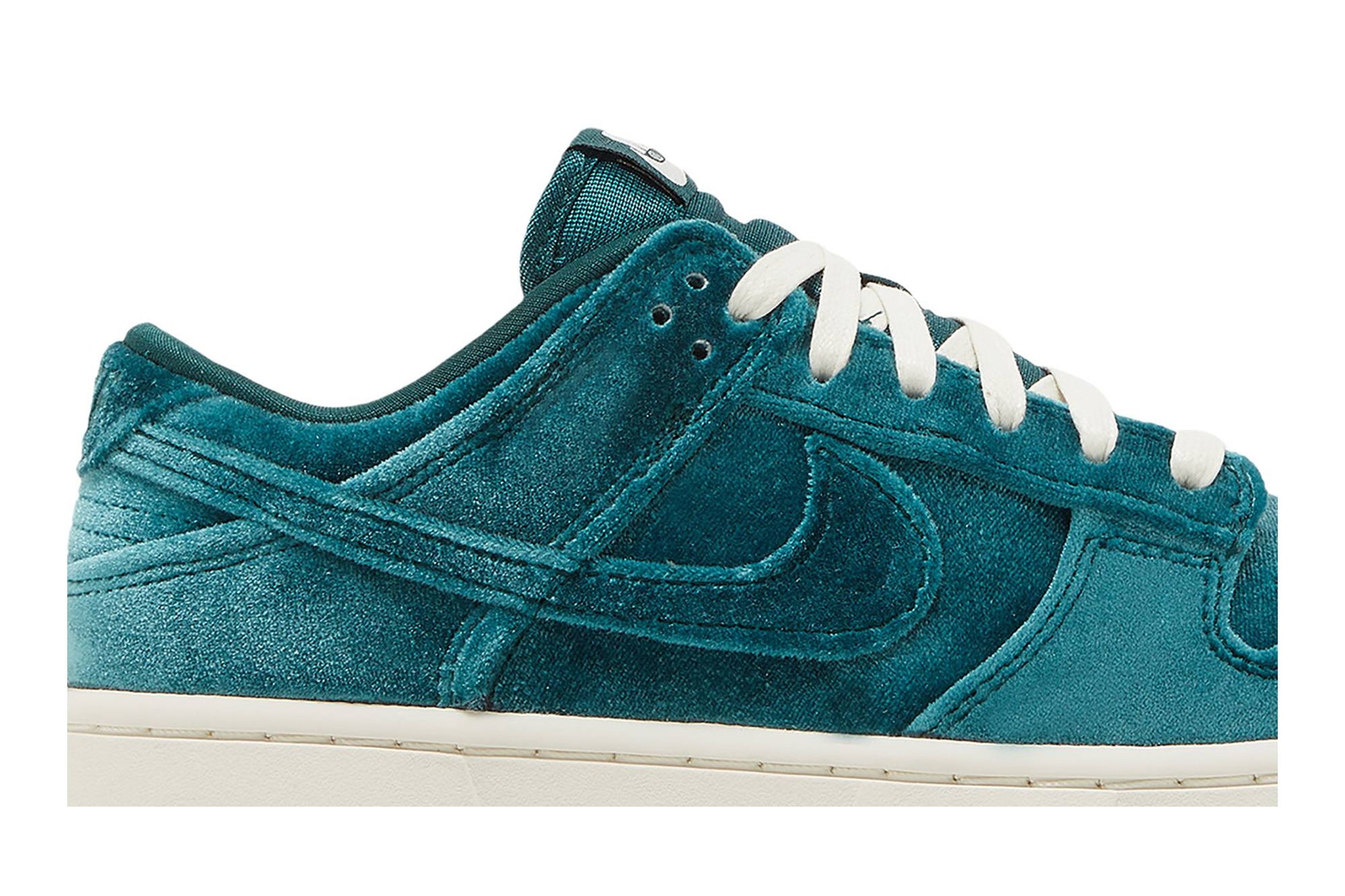 ( Women ) Nike Dunk Low 'Green Velvet' DZ5224-300