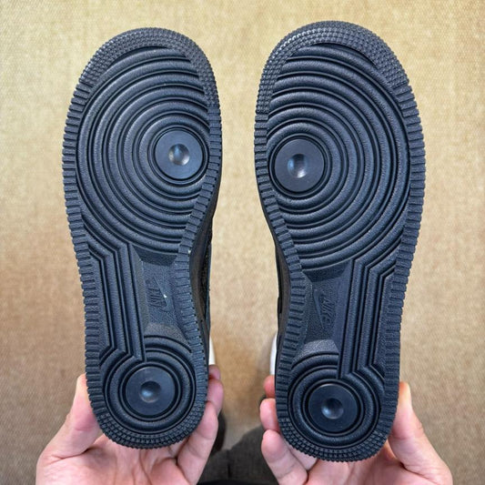 Kobe Bryant x Nike Air Force 1 Low "Black"