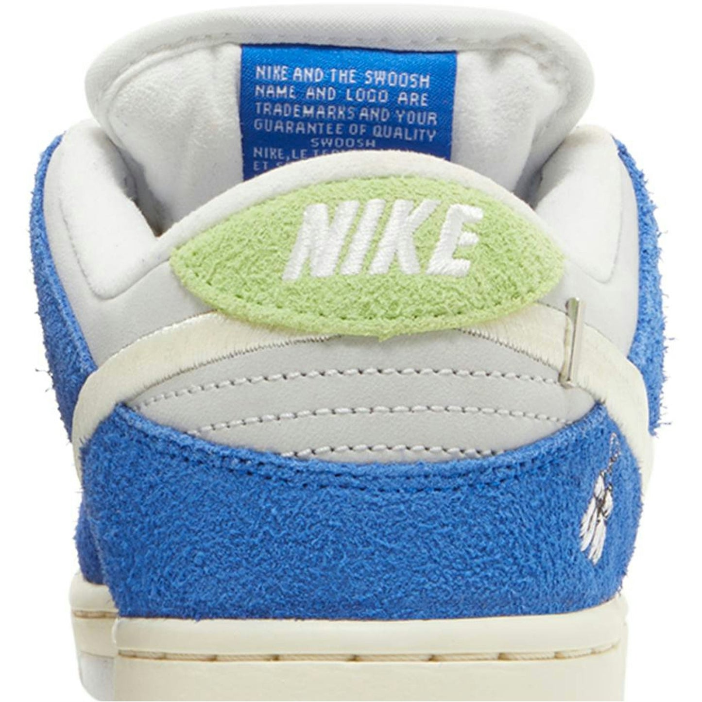 Fly Streetwear X Nike SB Dunk Low DQ5130-400