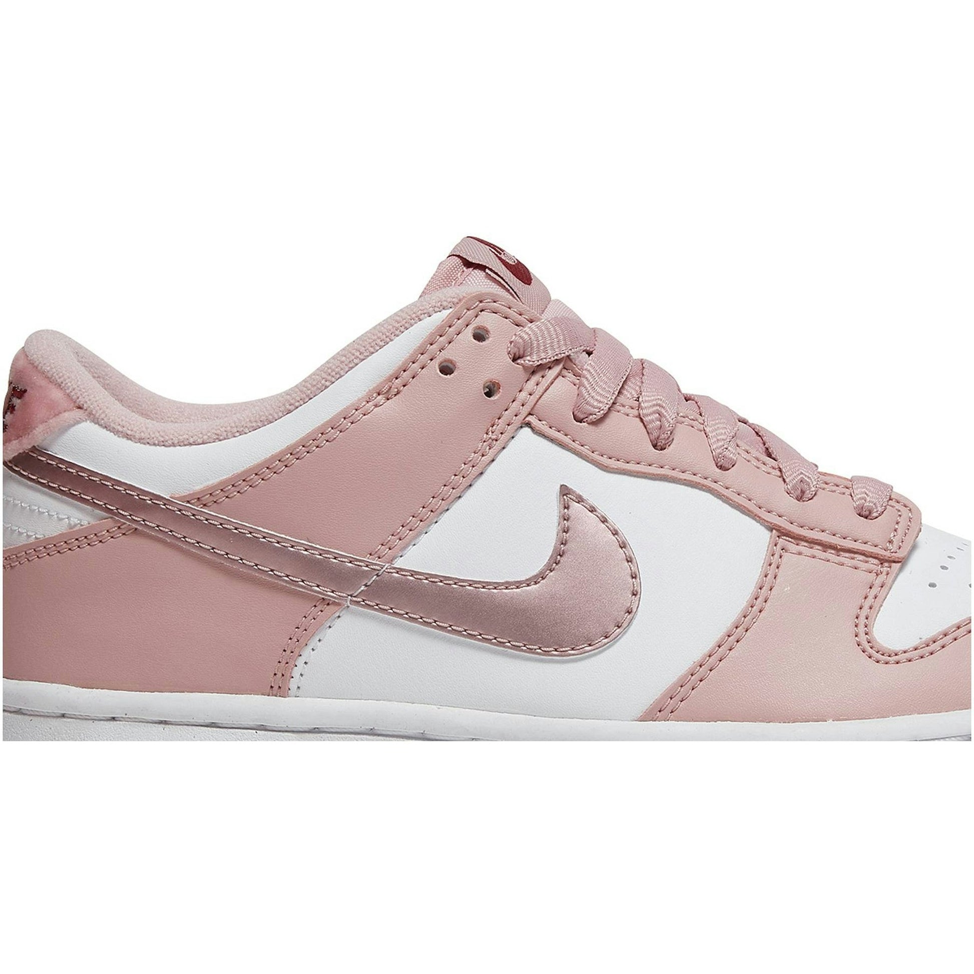 ( Grade School ) Nike Dunk Low 'Pink Velvet' [also Worn By BTS Jin] DO6485-600