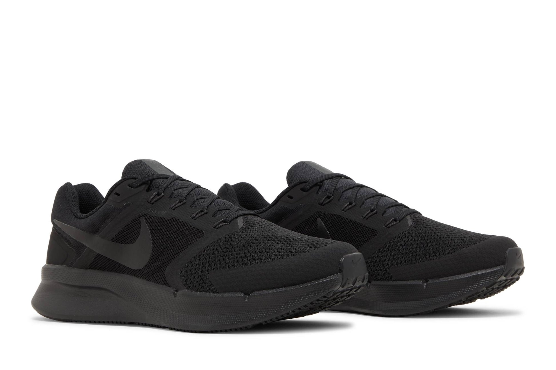 Nike Run Swift 3 'Triple Black' DR2695-003