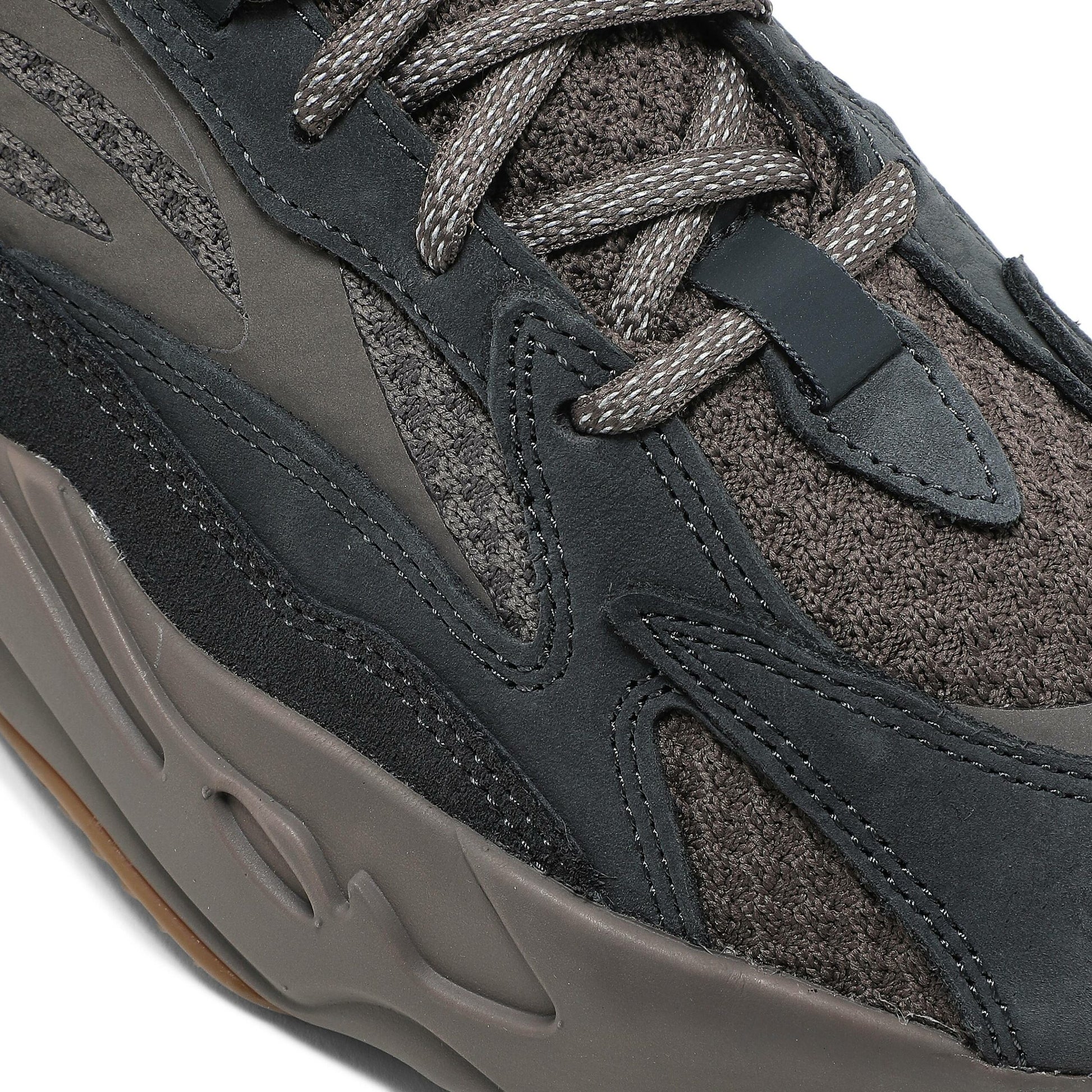 Adidas Yeezy Boost 700 V2 Mauve GZ0724